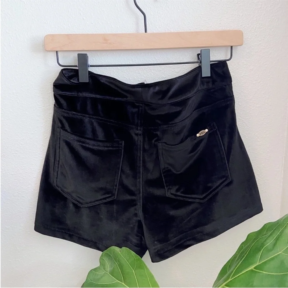 Spell velvet black cat shorts sz s - Picture 2 of 6